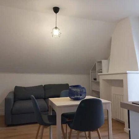 Le Montjoux, Appartement Calme, Toutes Commodites Besancon Bagian luar foto