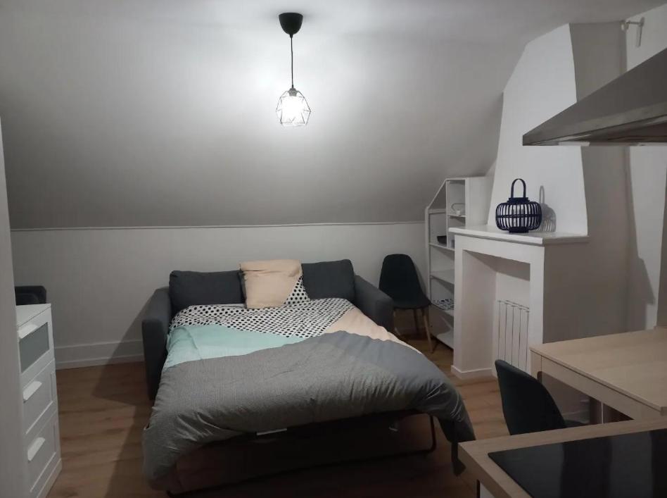 Le Montjoux, Appartement Calme, Toutes Commodites Besancon Bagian luar foto